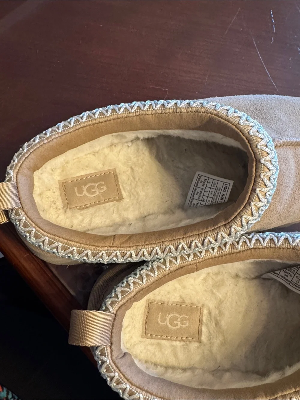UGG Kids Chestnut/Tan Suede Plush-Lined Slippers
